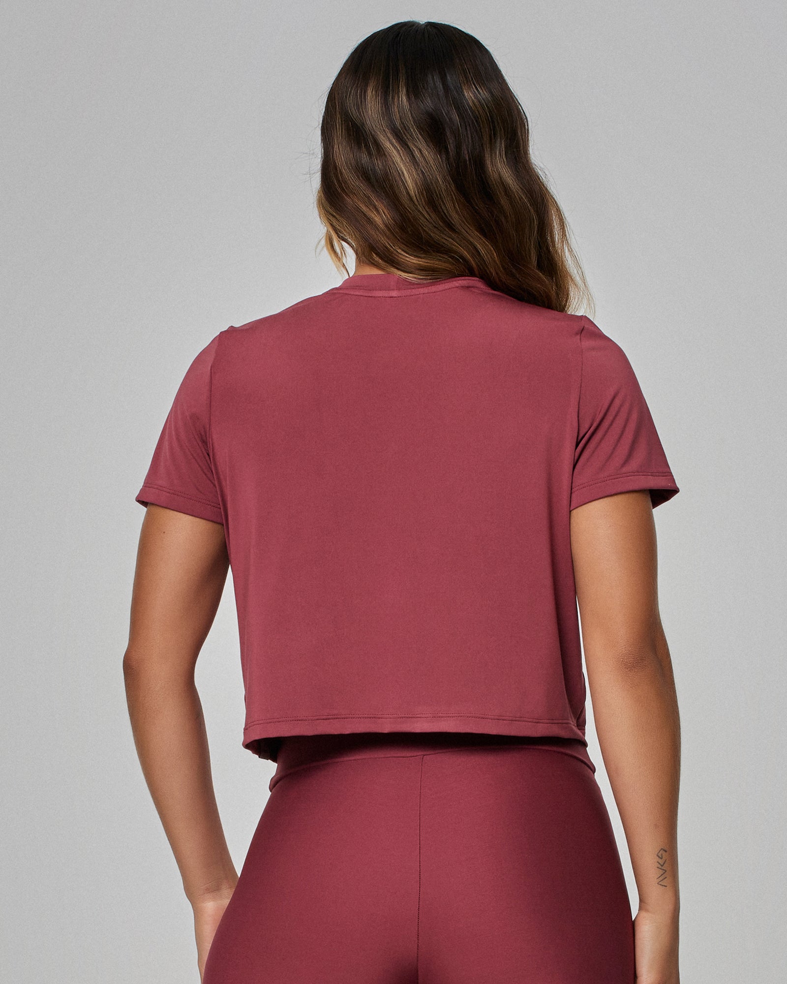 T-SHIRT MANGA CURTA LUPITA