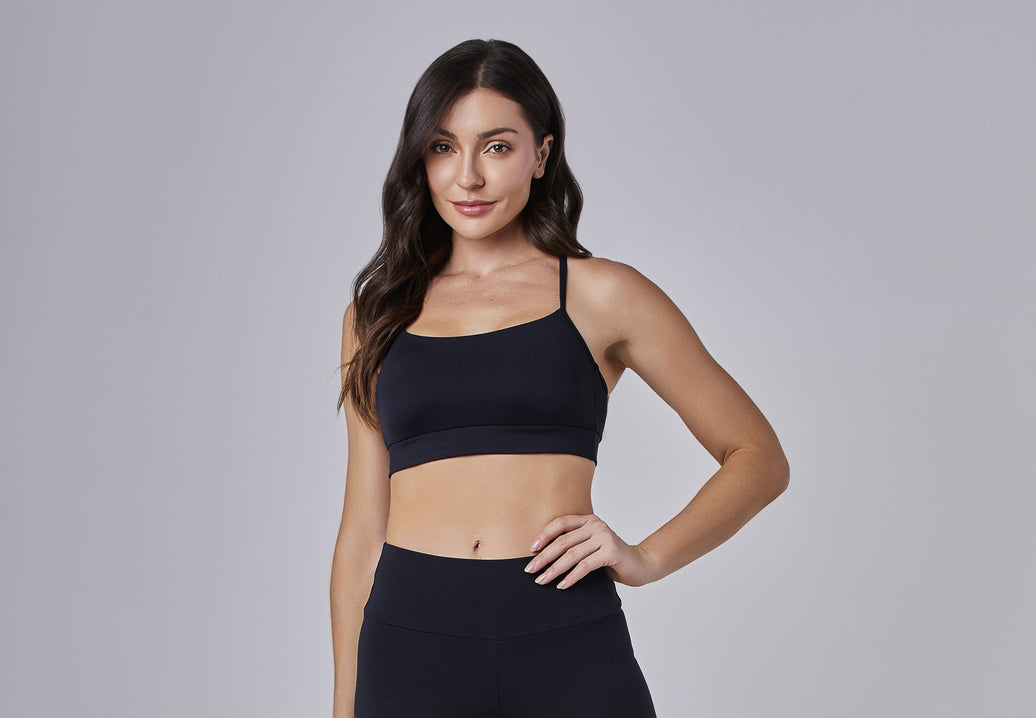 TOP DE TIRANTES FINOS NEGRO LUNA